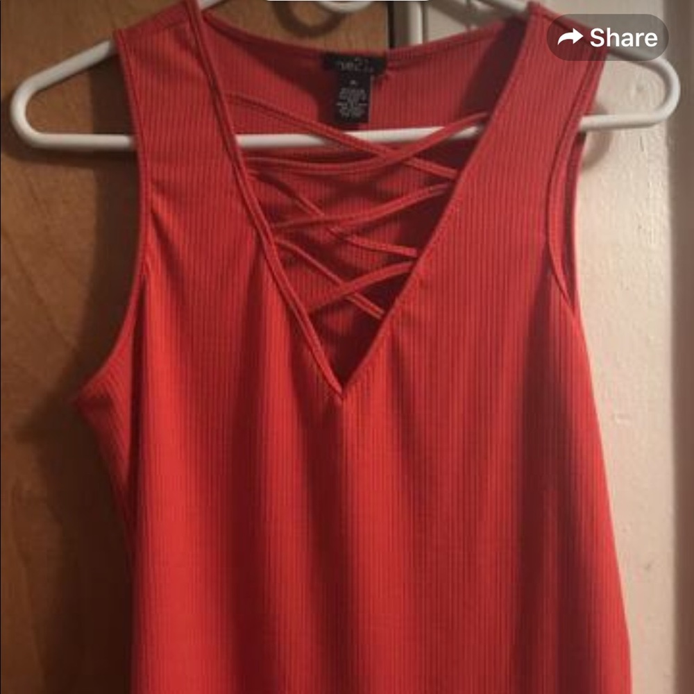 V neck crop top xl