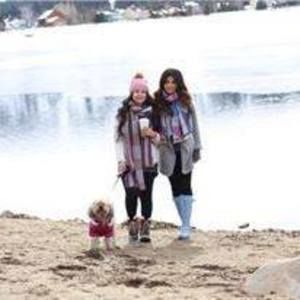 Meet your Posher, Maya