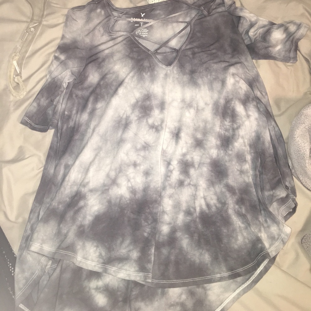 AE strappy v neck shirt