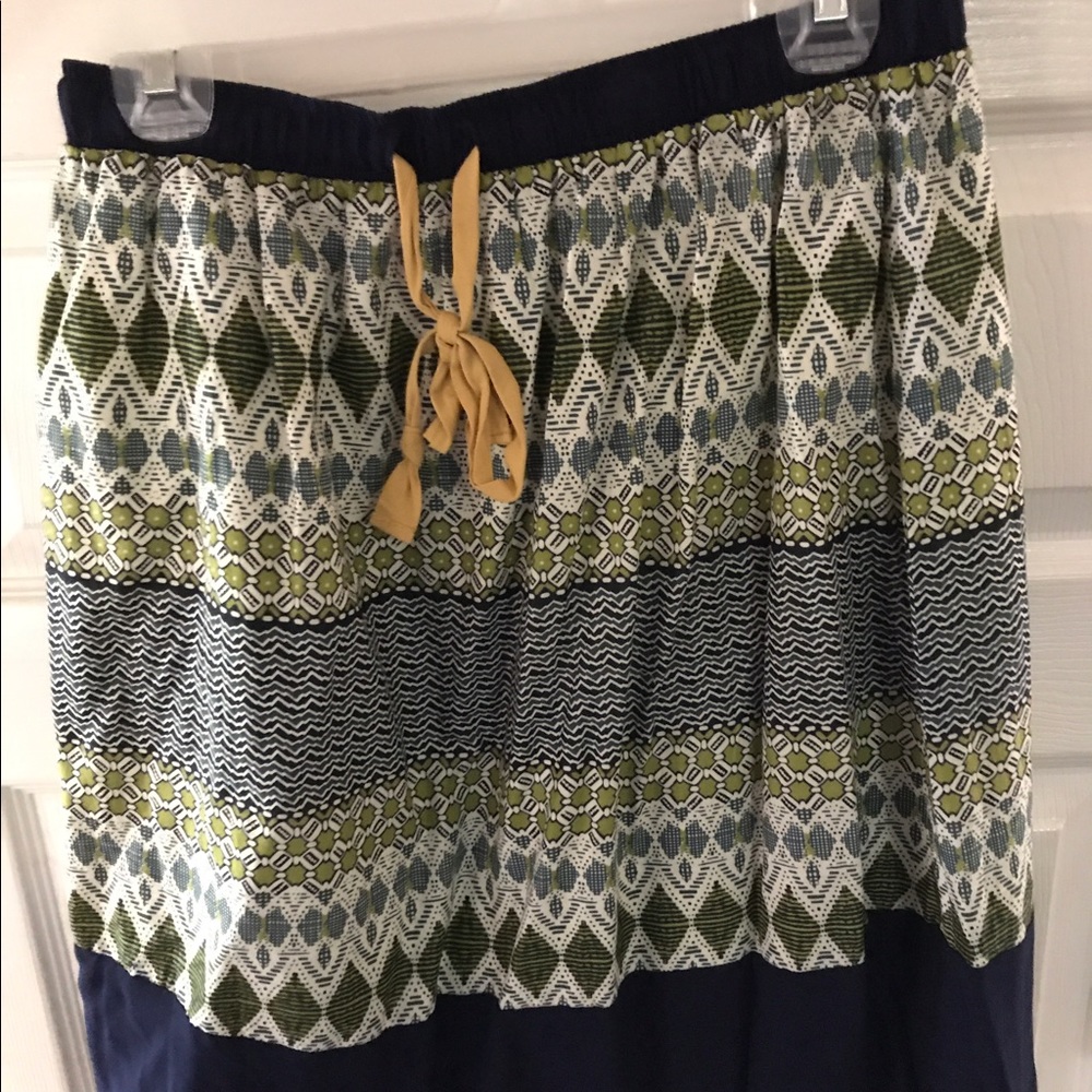 Downeast knee length skirt