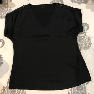 Black short sleeve top