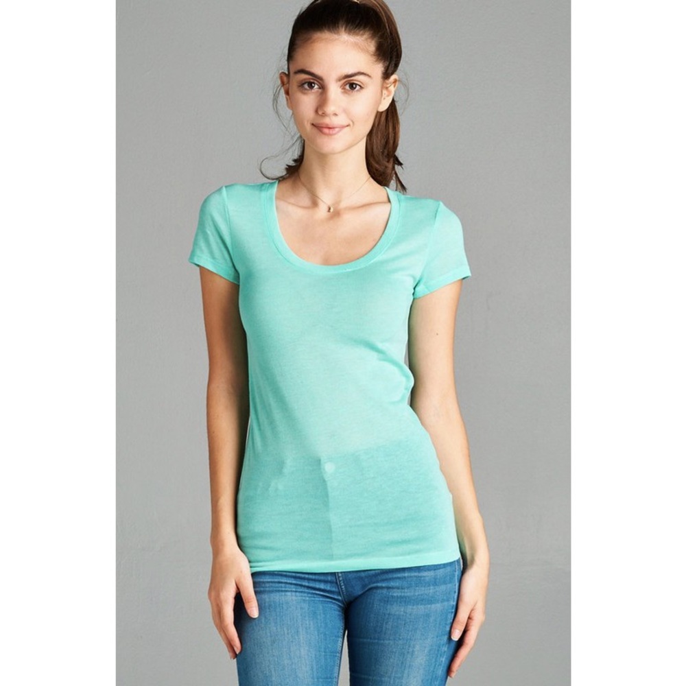 SALE  Lightweight Scoop Neck T - Mint Sage