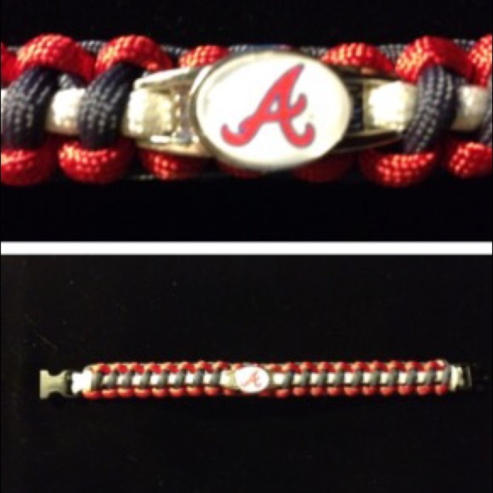Atlanta Braves Paracord Bracelet