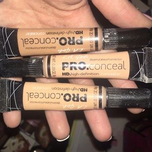 LA Girl pro concealers