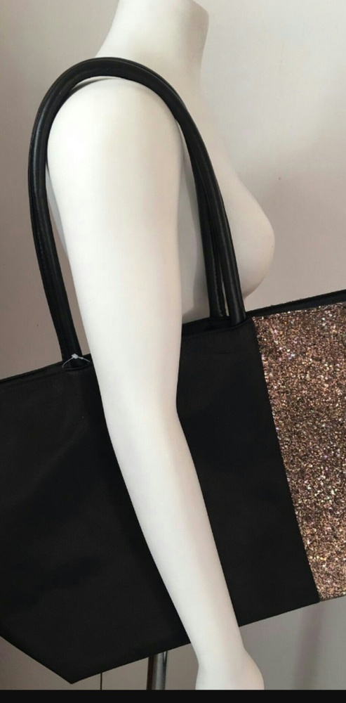 ion Lush Tote black and gold
