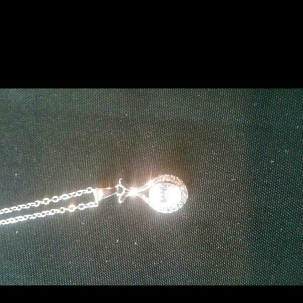 Silver necklace new