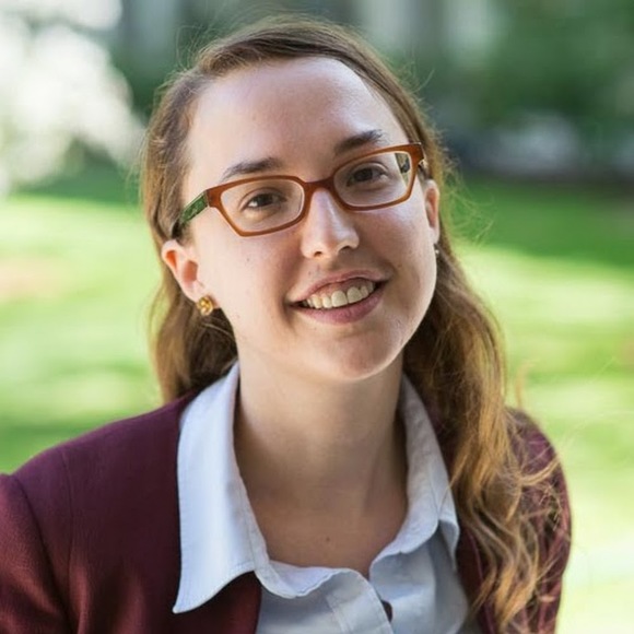 Meet your Posher, Leah - Picture 1 of 1