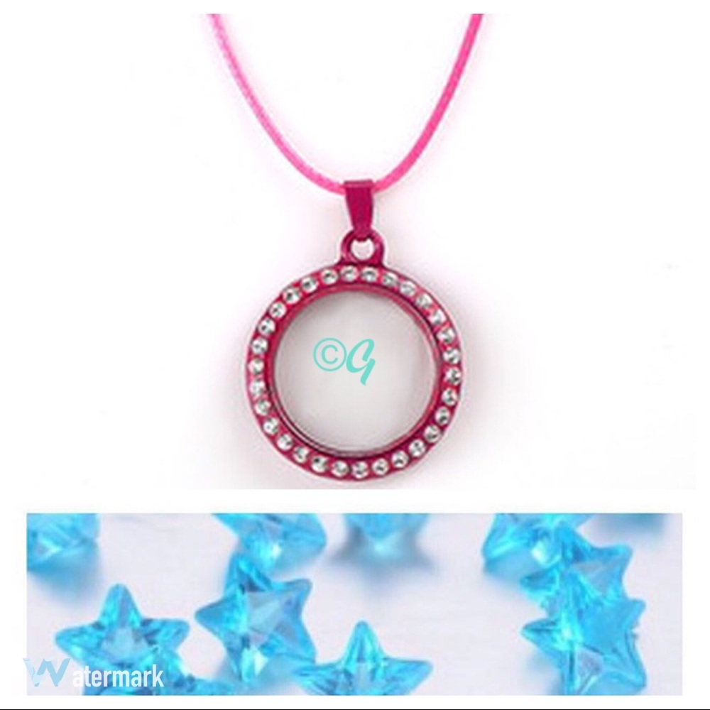 ⭐️COLORED Floating Locket.