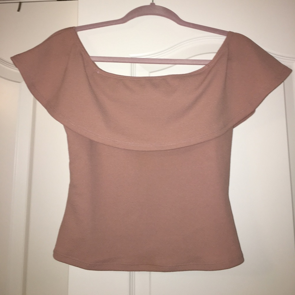 Charolette Rousse off the shoulder top