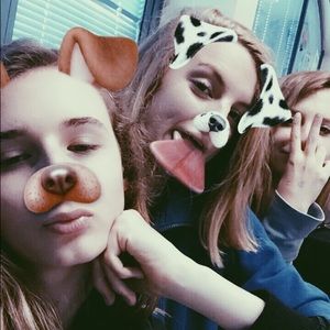 Meet your Posher, Danielle