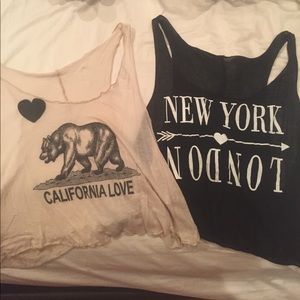 Cali and New York flowy tanks bundle