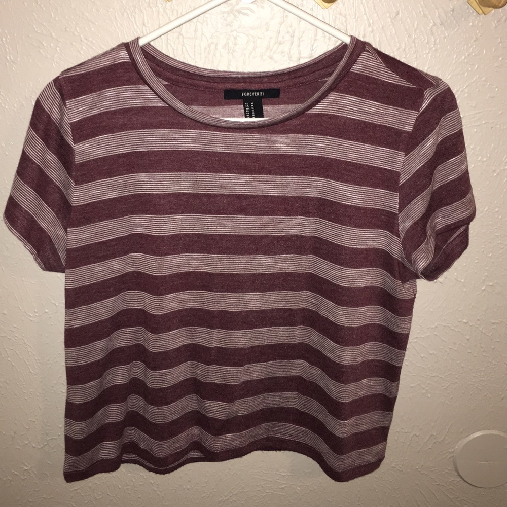 maroon stripped crop top