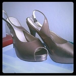 Peep toe sling back platform heels