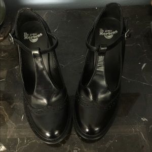 BRAND NEW!! Dr  Martens Airwair size 5.5