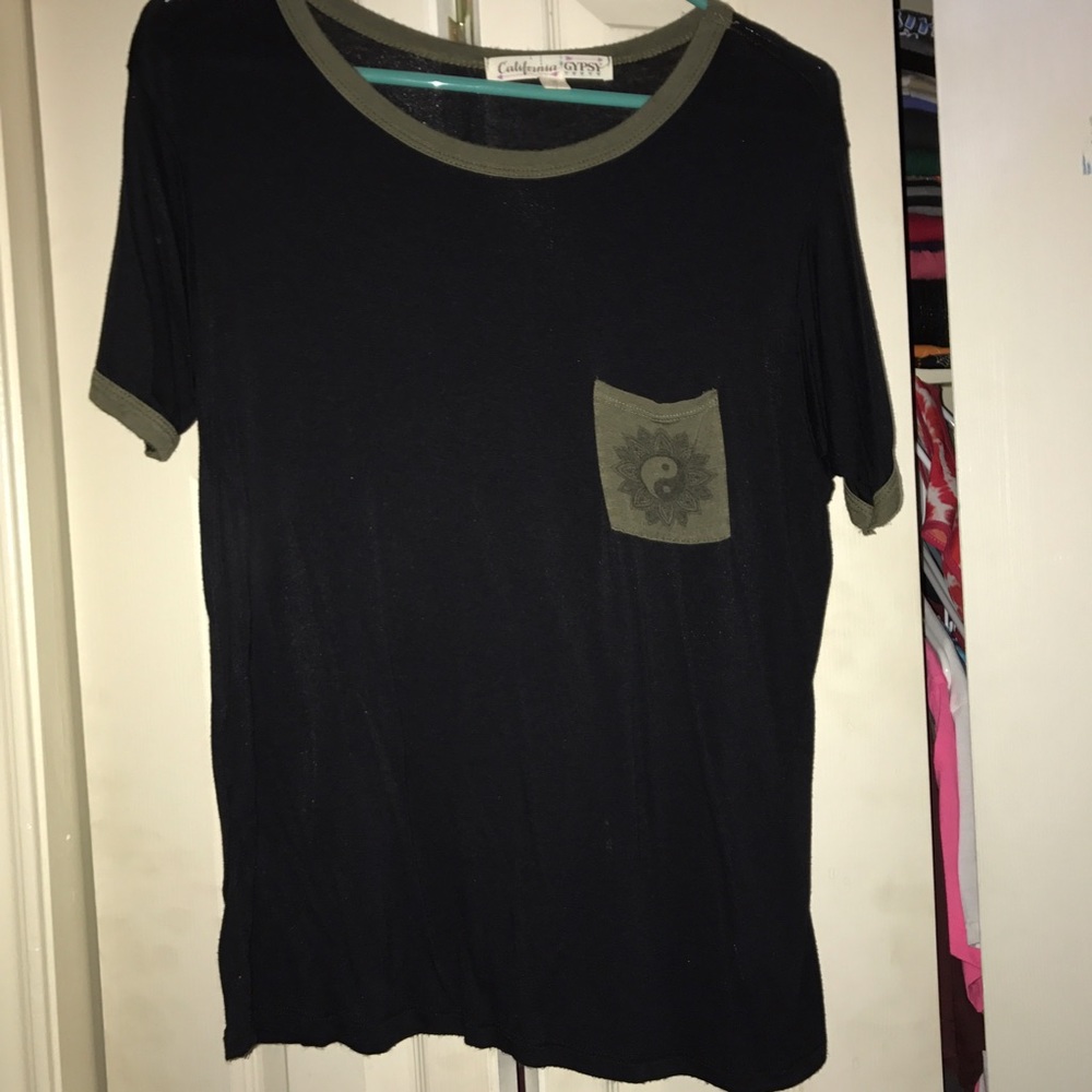 Black frocket hippie shirt
