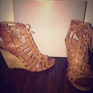 Wedges-Bakers
