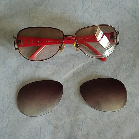 STORM Aviator Sunglasses, black & red frame - Picture 7 of 7