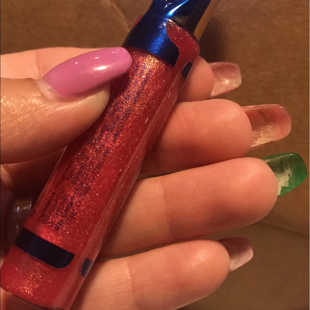 LipSence