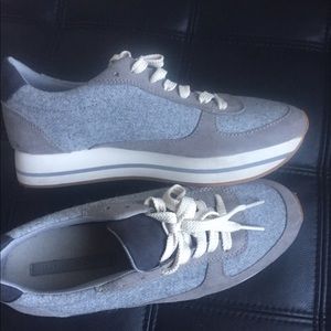 Bran new Zara light grey sneakers size 38