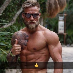 Meet your Posher, Lanee