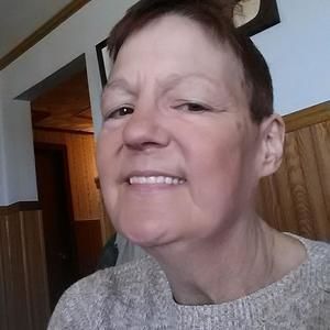 Meet your Posher, Pam