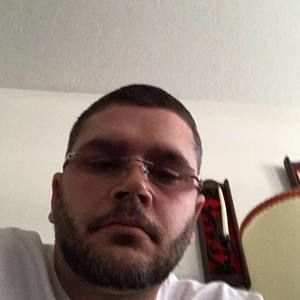 Meet your Posher, Blake