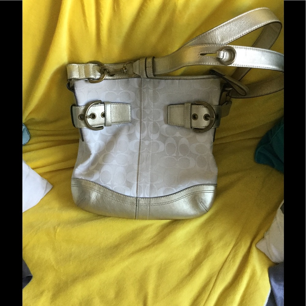 Coach shoulder bag