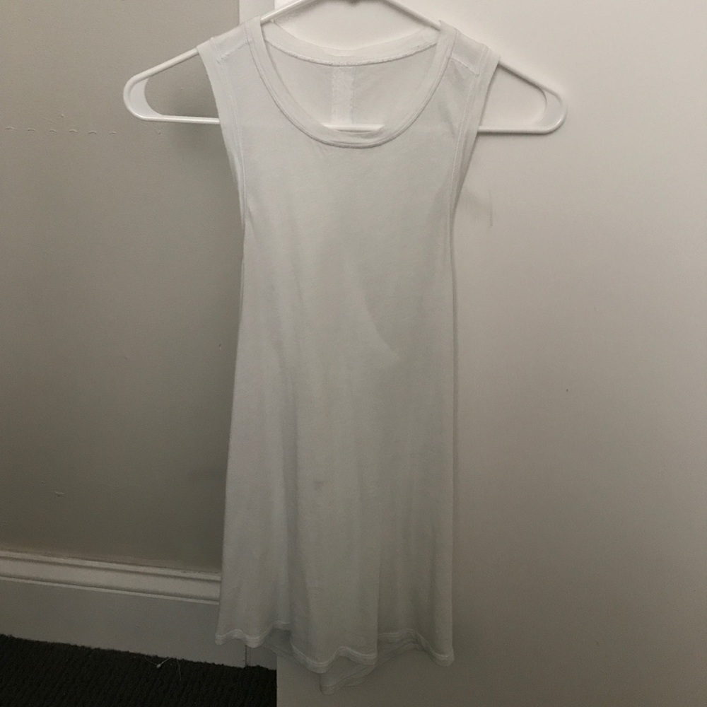 Lululemon twistback tank