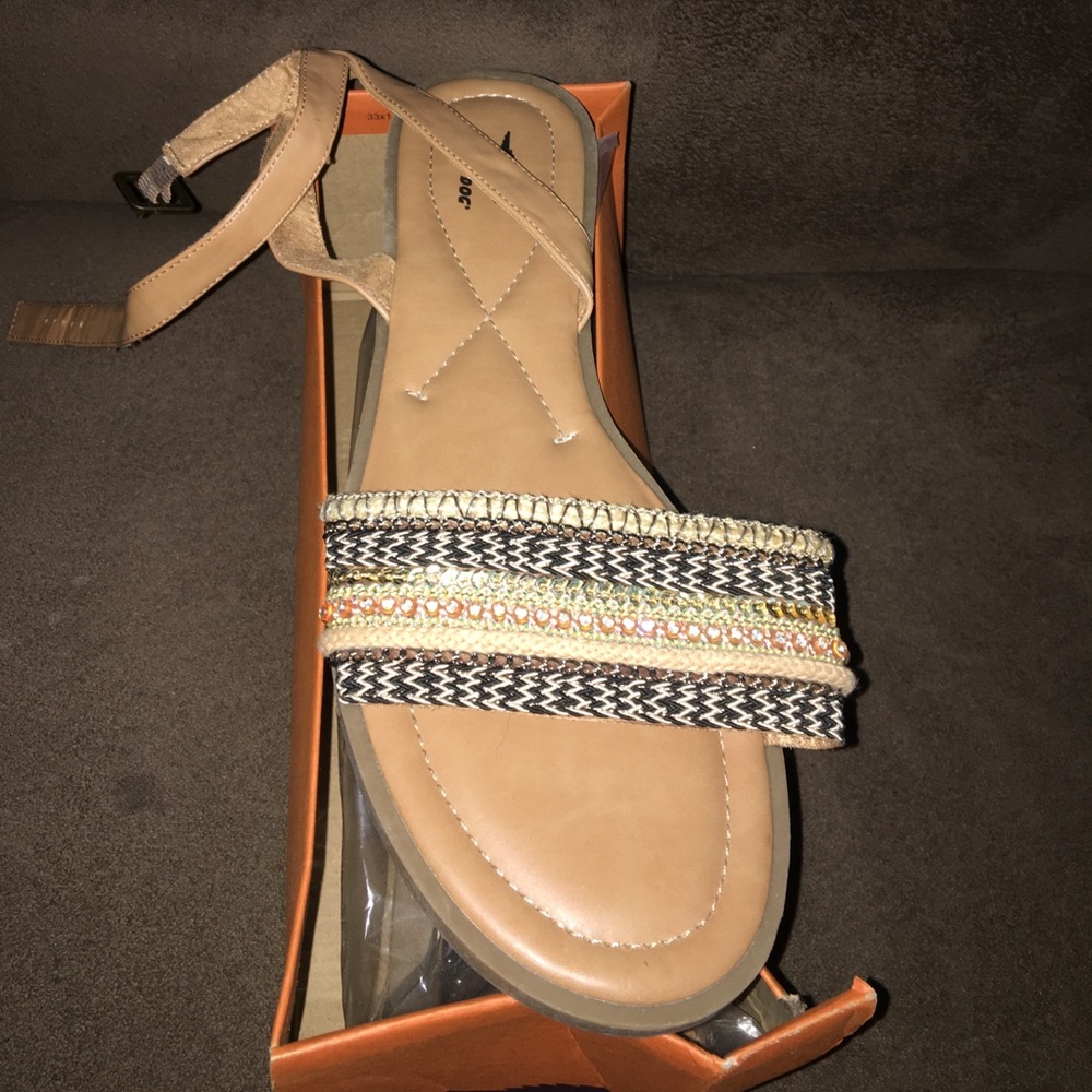 Rocket Dog women's size 14 sandal