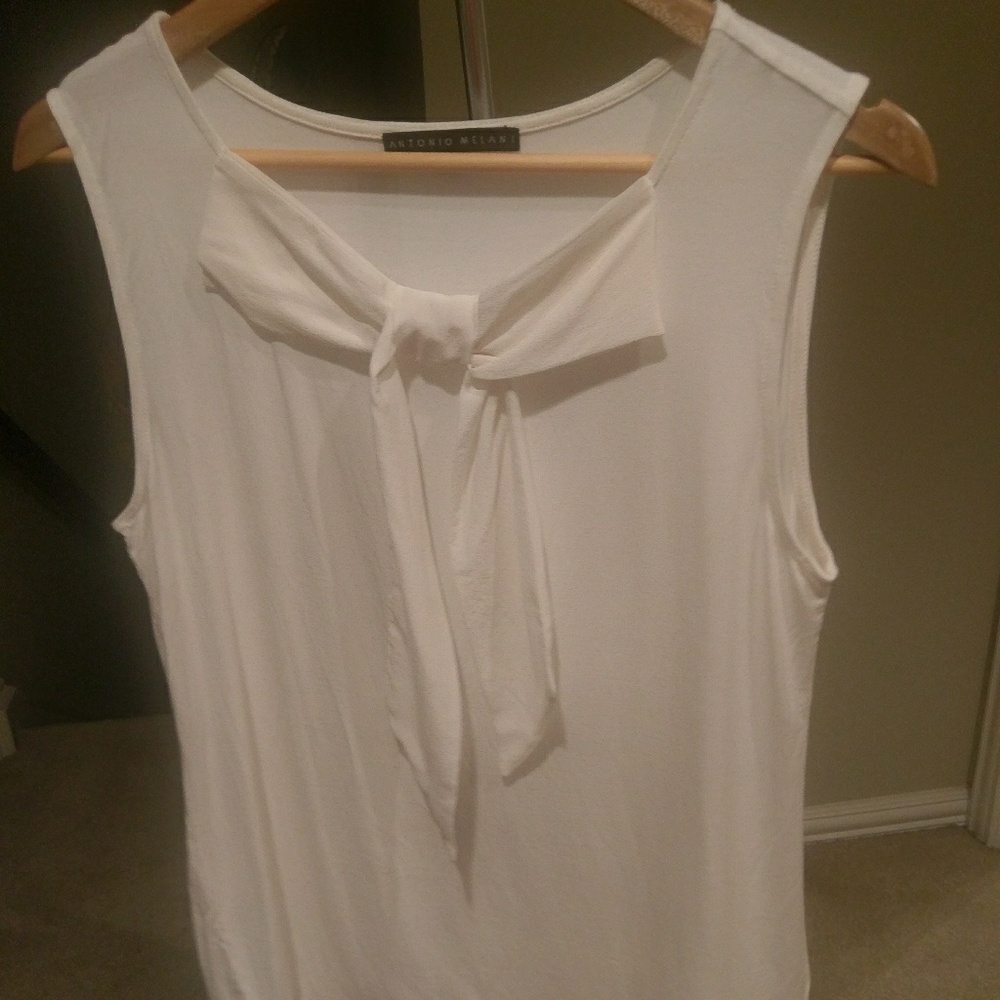 Off white top with bow detail