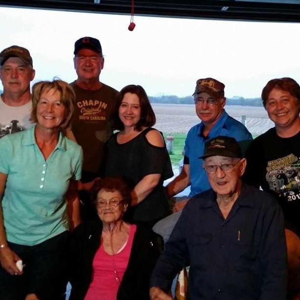 Meet your Posher, Debi