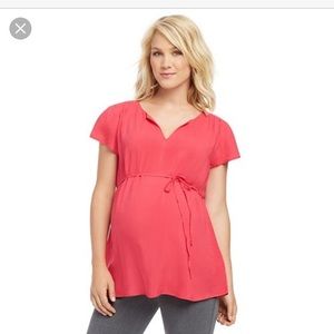 🚫SOLD🚫Pink maternity shirt