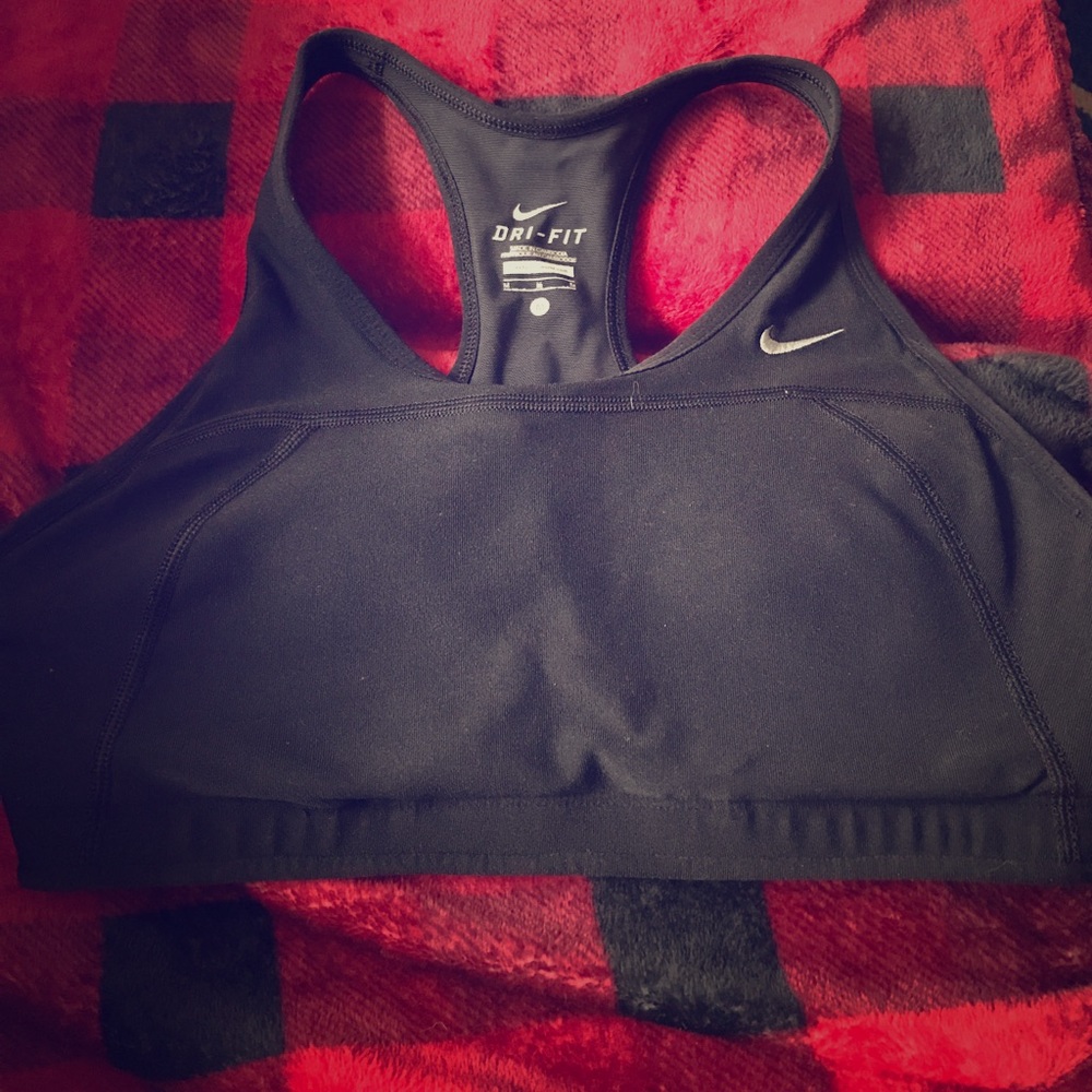 Nike dri fit sports bra