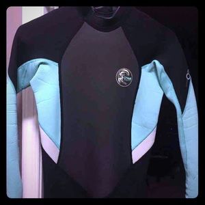 O'Neill Wetsuit! 3.2m 🐬