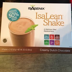 Isagenix Isalean Shakes in creamy Dutch chocolate