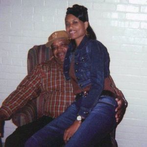 Meet your Posher, Sharon