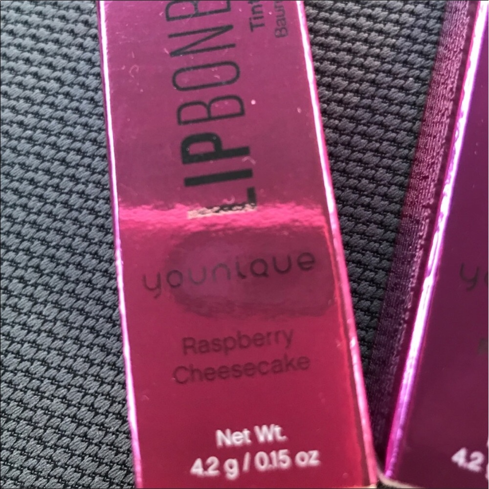 Lip stick