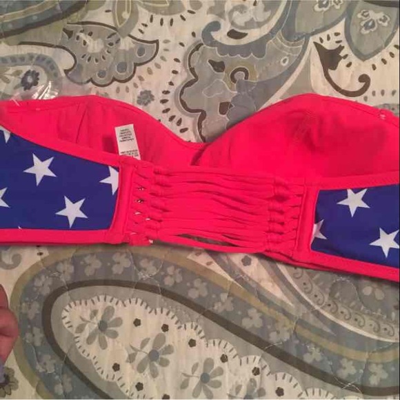 NWT VS PINK American Flag Reversible Bikini Top - Picture 2 of 2