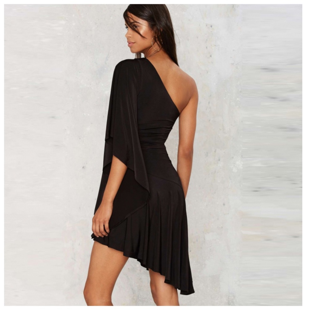 ‼️PRICE FIRM LAST CALL One Shoulder Ruffle Dress - Picture 3 of 4
