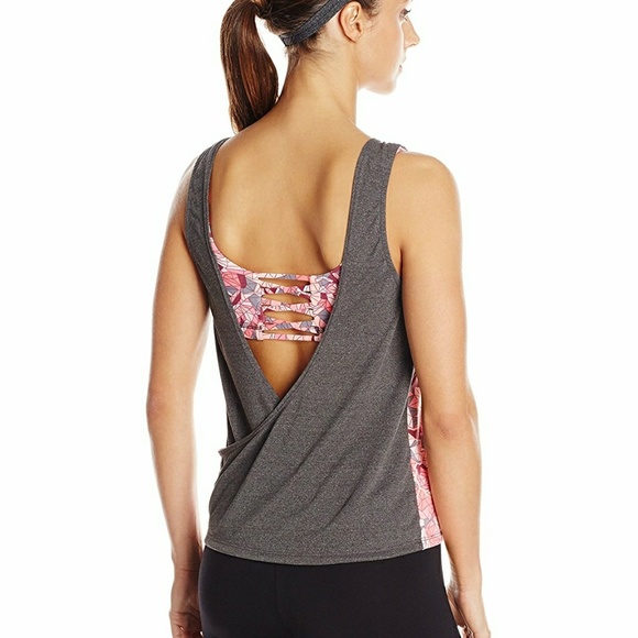 2 piece Maaji Mrs. Mazie Tank and Sport Bra, NWOT - Picture 1 of 8