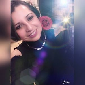 Meet your Posher, Gaby