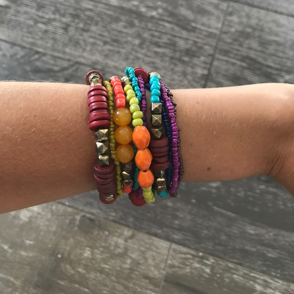 Stretchy beaded bracelets set
