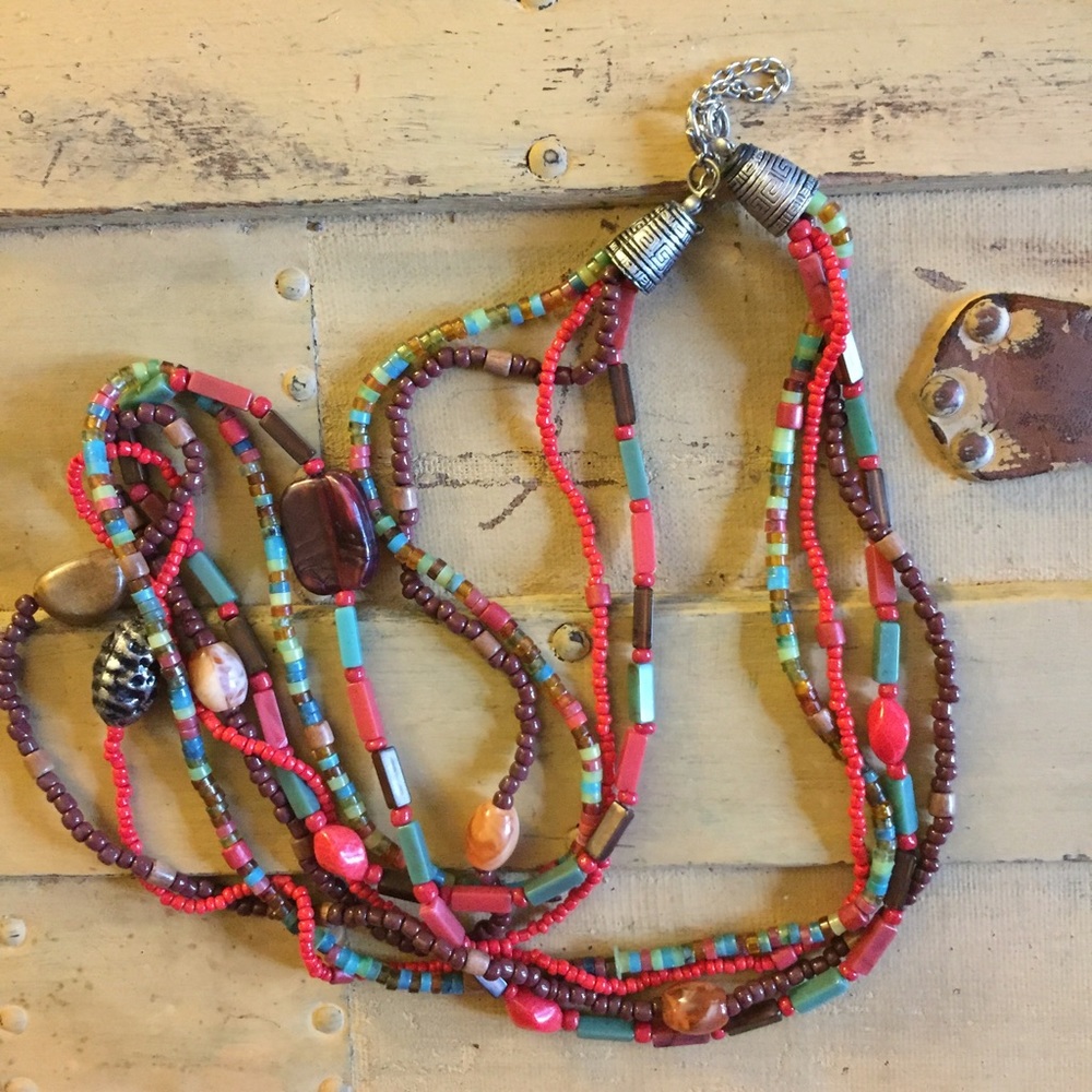 BOHO VINTAGE WESTERN STYLE BOHO ETHEREAL COLORFUL CHUNKY BEADED NECKLACE OS