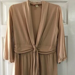 Cute gathered tan top