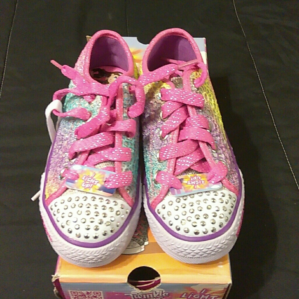 Beautiful girl skechers,