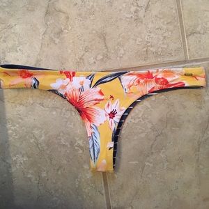 Rip Curl thing bikini bottom