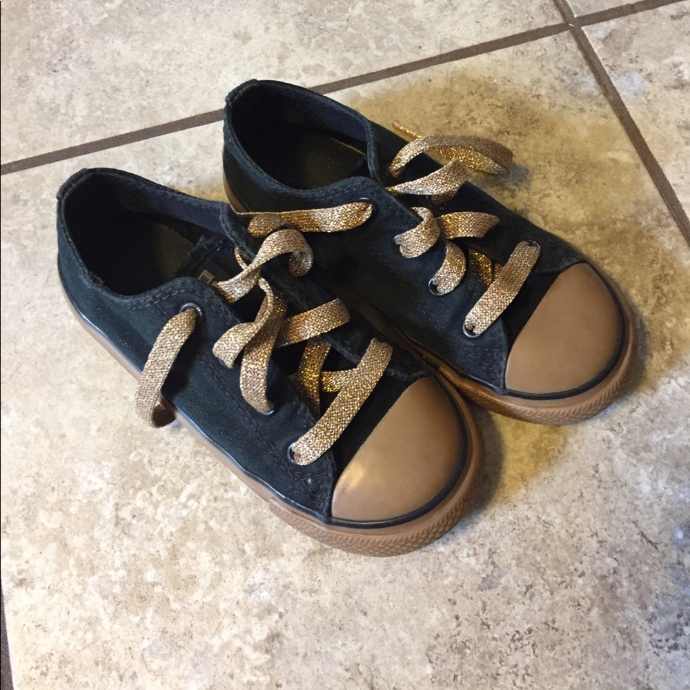 Gently worn kids Converse