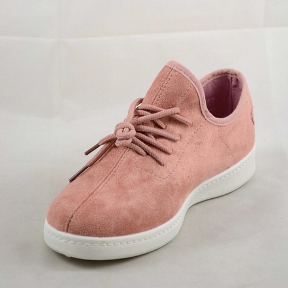 🇺🇸 SALE Blush Faux Suede Slip on Sneakers - Picture 5 of 5