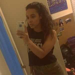 Meet your Posher, Maddie