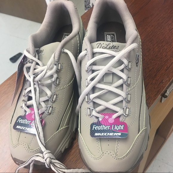 skechers featherlite